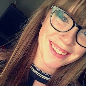 Meet your Posher, Jade